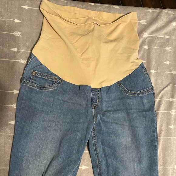 Maternity Jeans - Picture 1 of 2